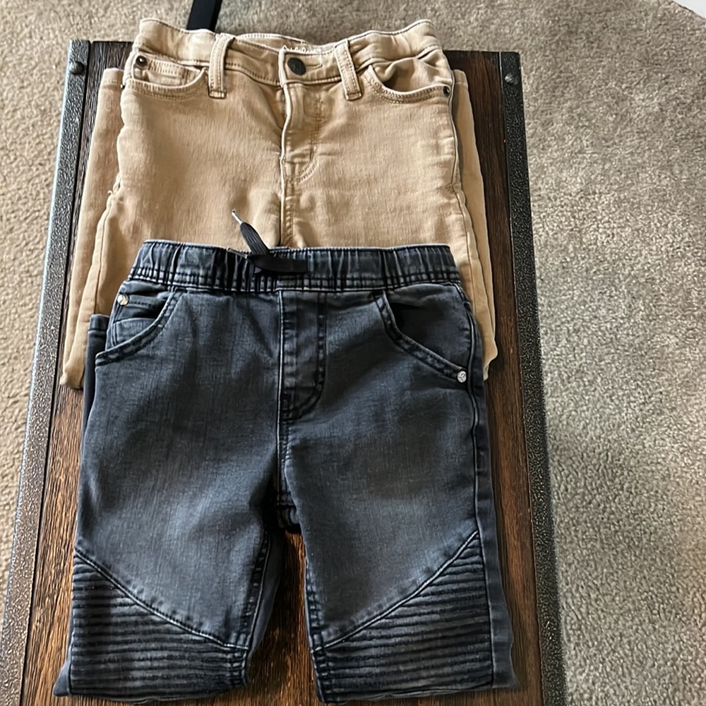 Cat&Jack 2 pair skinny Jeans